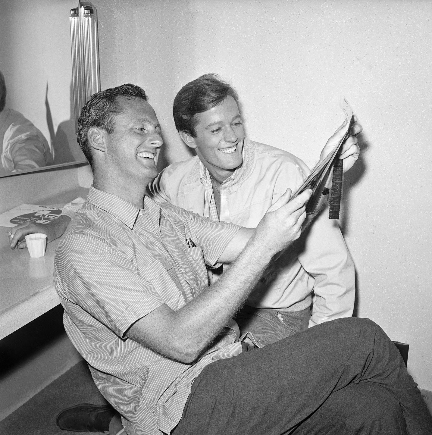 1964